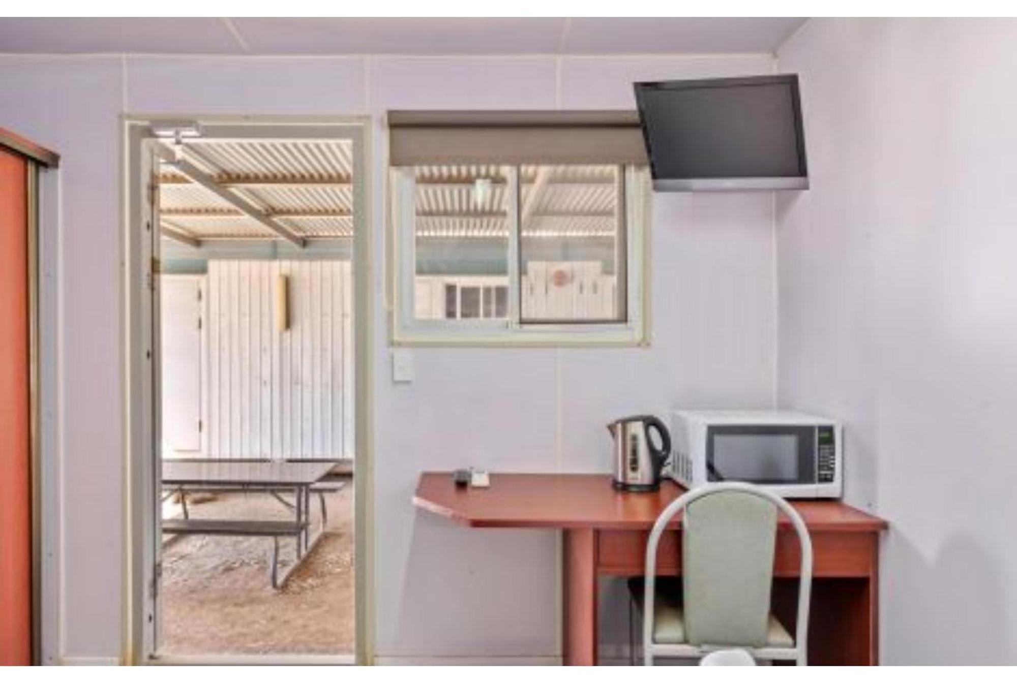 Discovery Parks - Kalgoorlie Goldfields Room photo